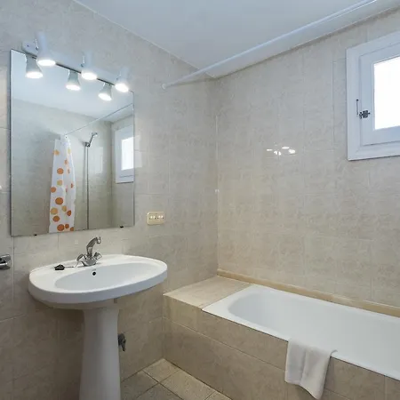 Villa Llevant 77 * Son Bou